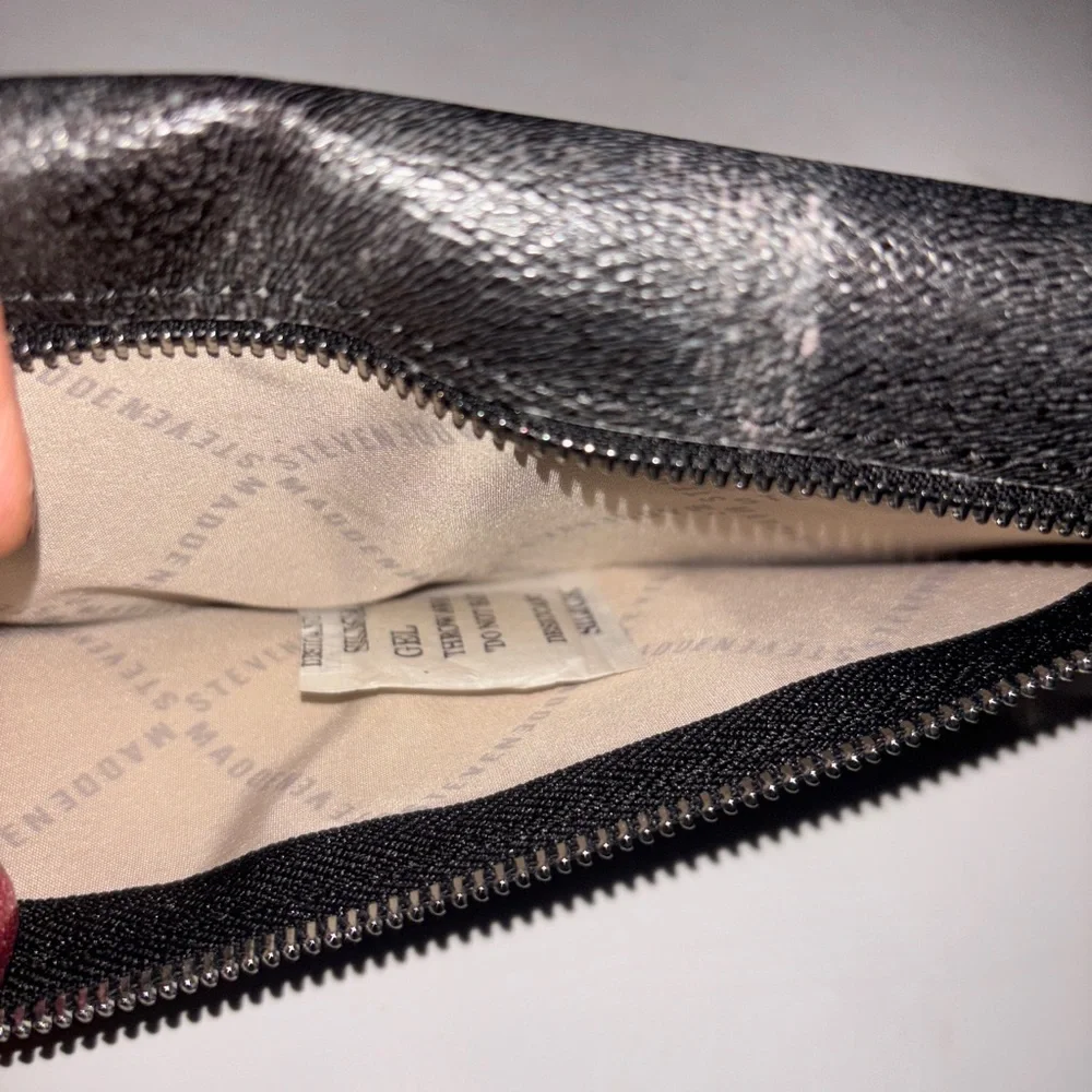 Steve Madden Wallet